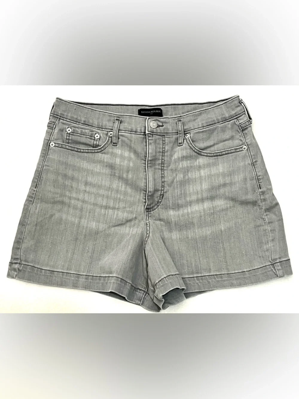 Banana Republic Women’s Light Gray Denim Shorts Plus Size 14